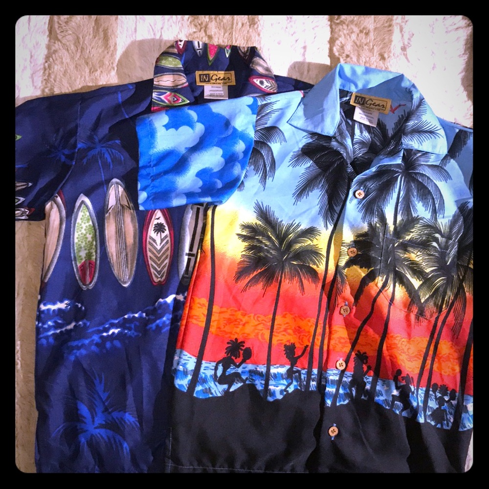 Bundle of 2 Hawaiian shirts